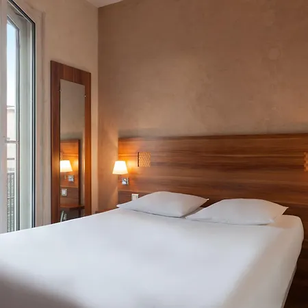 Hotel The Originals City, Gare