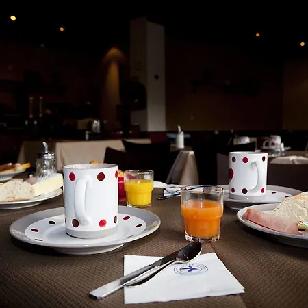 Hotel The Originals City, Gare 3*
