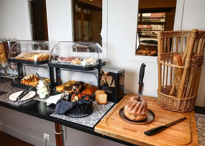 Hotel The Originals Access, Gare Colmar