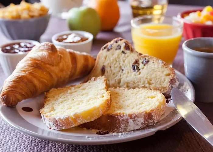 Hotel The Originals City, Gare