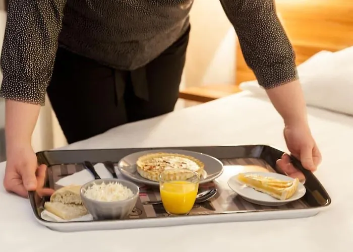 Hotel The Originals City, Gare Colmar