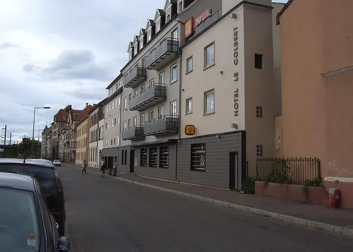 Hotel The Originals City, Gare Colmar